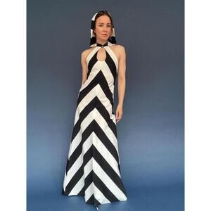 Vintage 1970s Gay Gibson Black & White Chevron Hooded Halter Dress